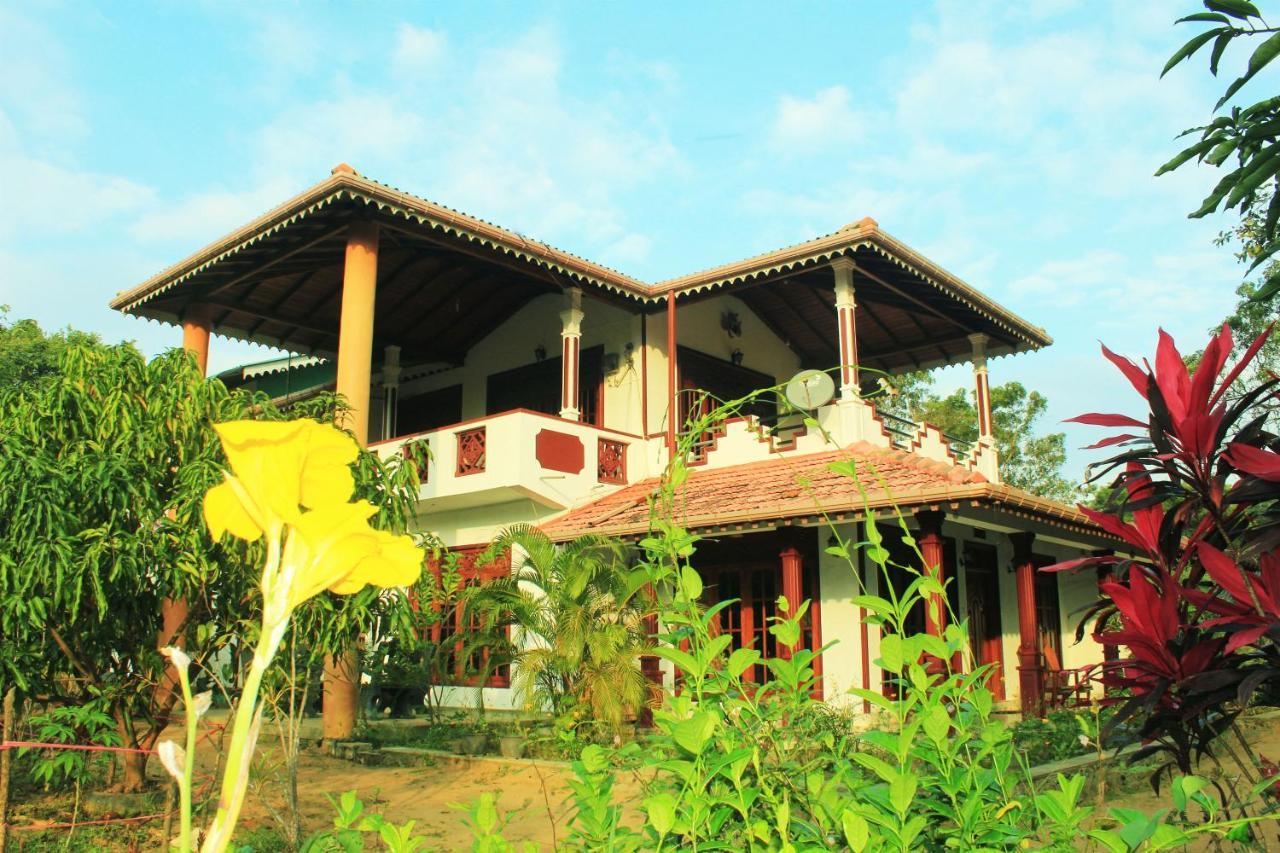 Sinhagiri Villa سيغيرِيا المظهر الخارجي الصورة